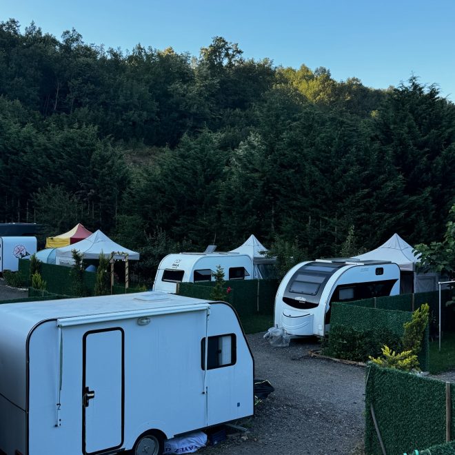 Karavan alanı